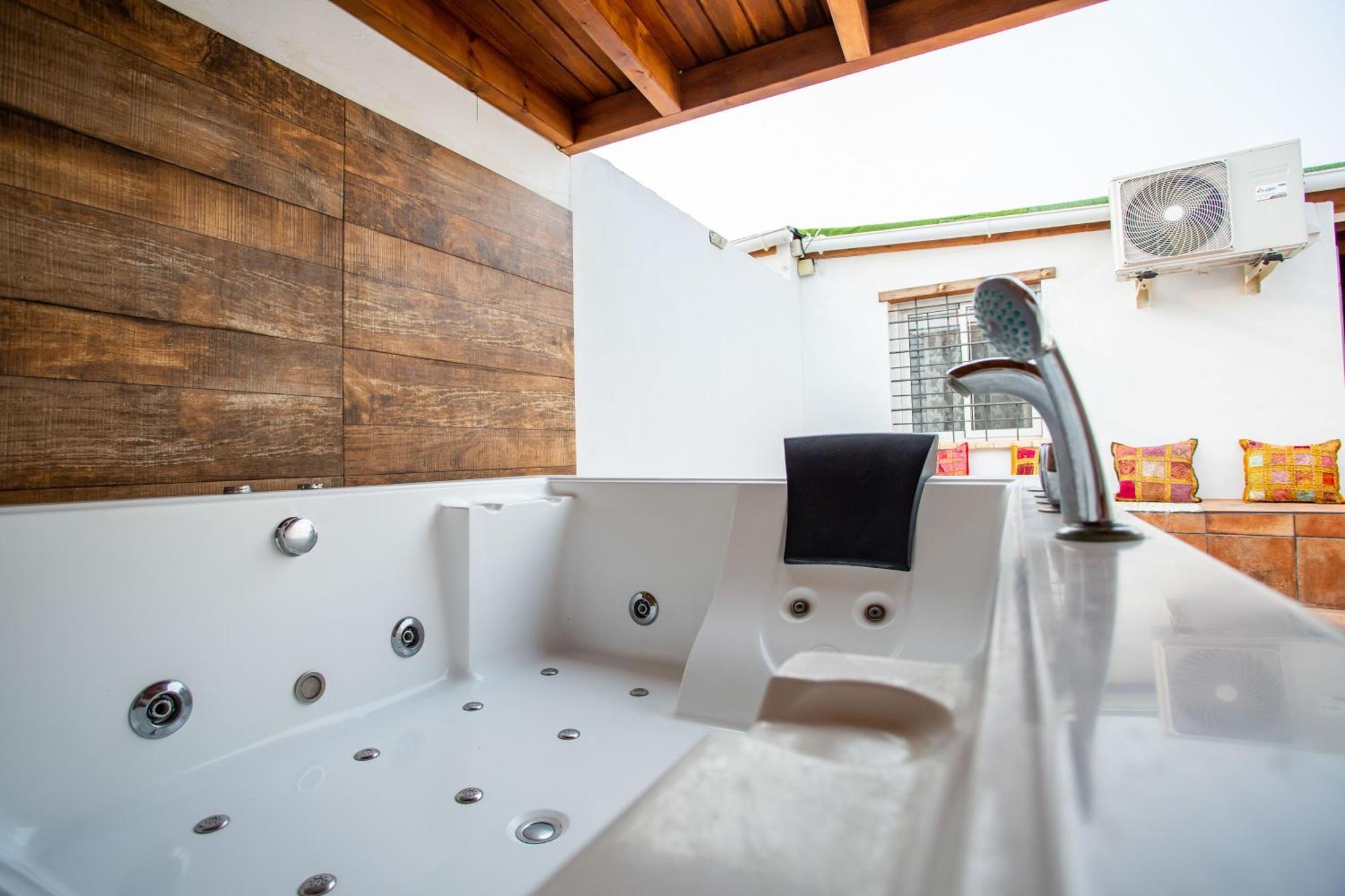 Villa Tokio Con Jacuzzi Y Piscina Privada チクラナ・デ・ラ・フロンテーラ エクステリア 写真
